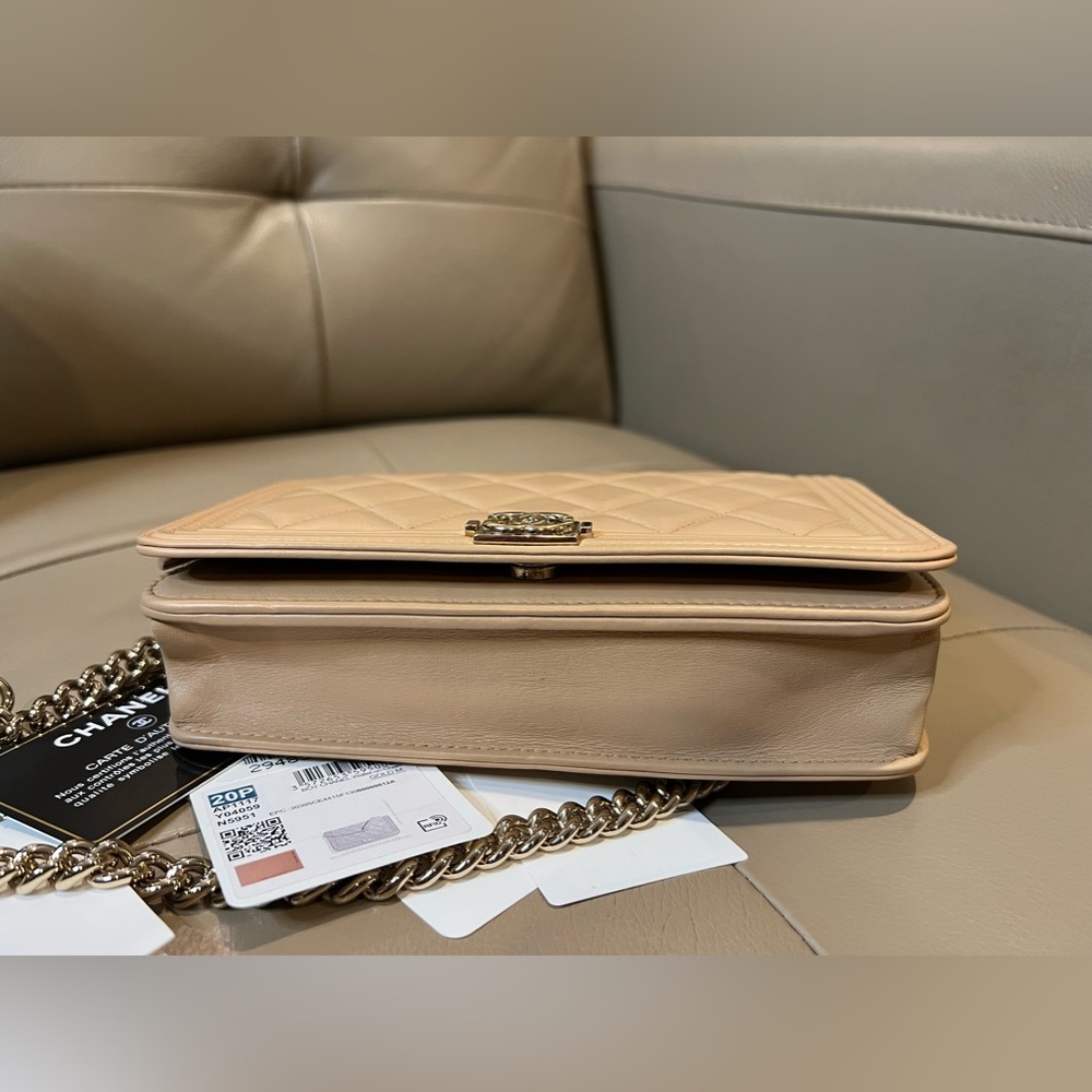 Sold x FULL SET🔸Chanel Le Boy wallet on chain beige - Picture 10 of 17